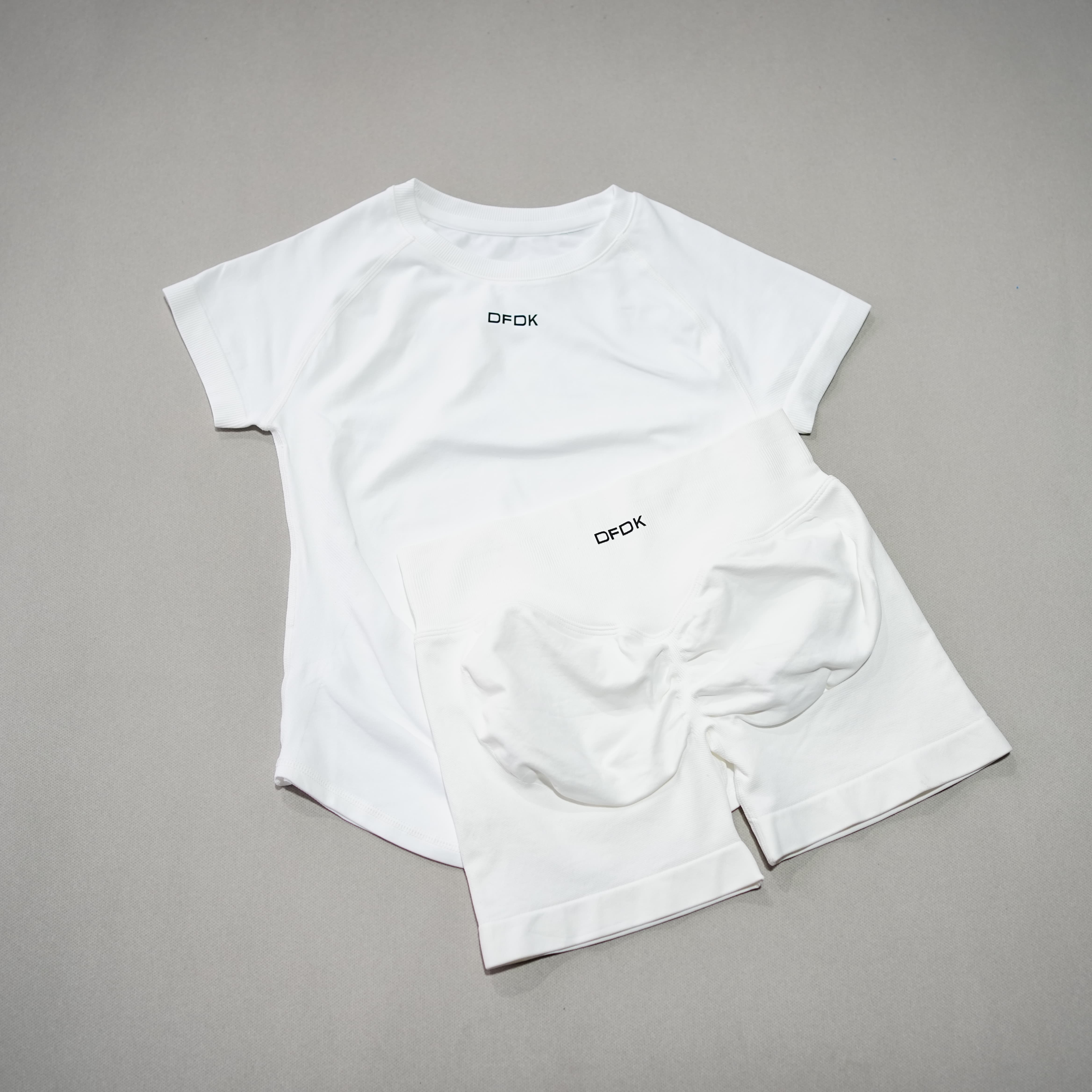 DFDK Women's Round Neck Short  - đánh giá và giá Crossfit Yoga